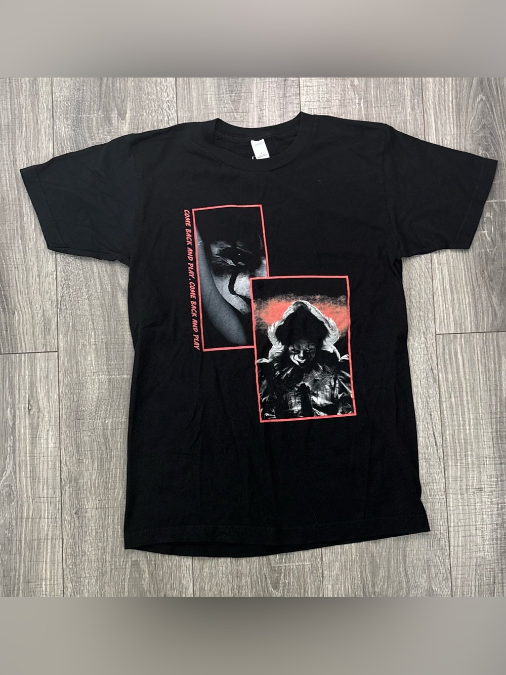 IT Chapter Two Pennywise Come Back and Play Black Graphic T-Shirt Men’s S Unisex
